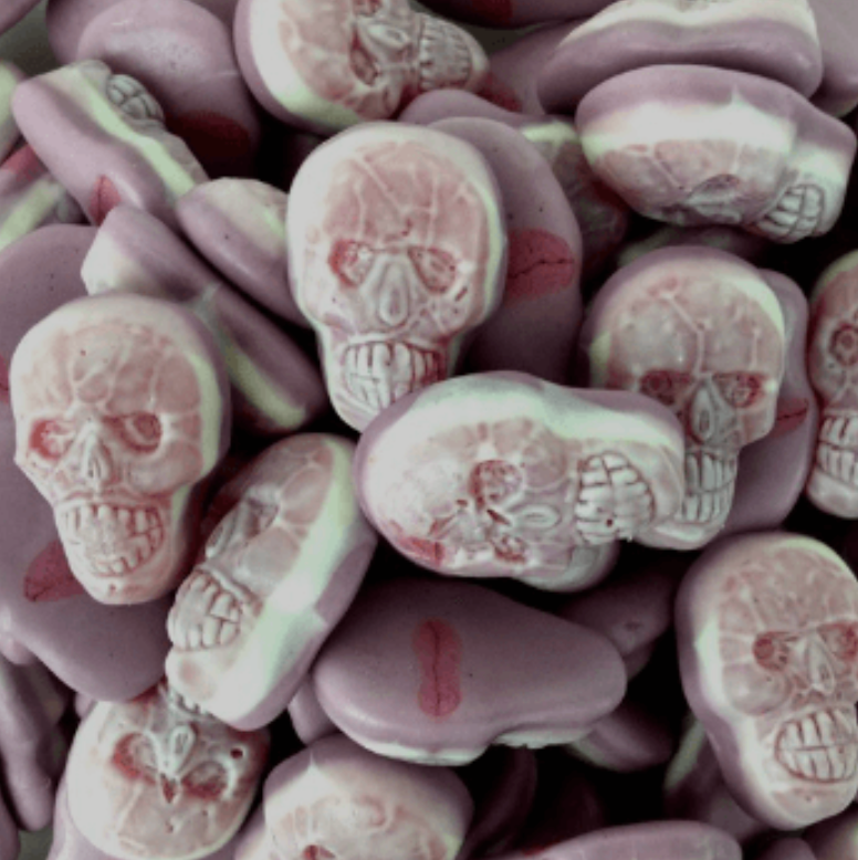 Têtes de mort fourées fraise Fini