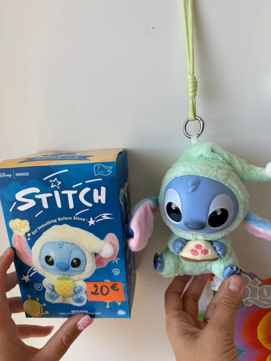 Labubu Stitch